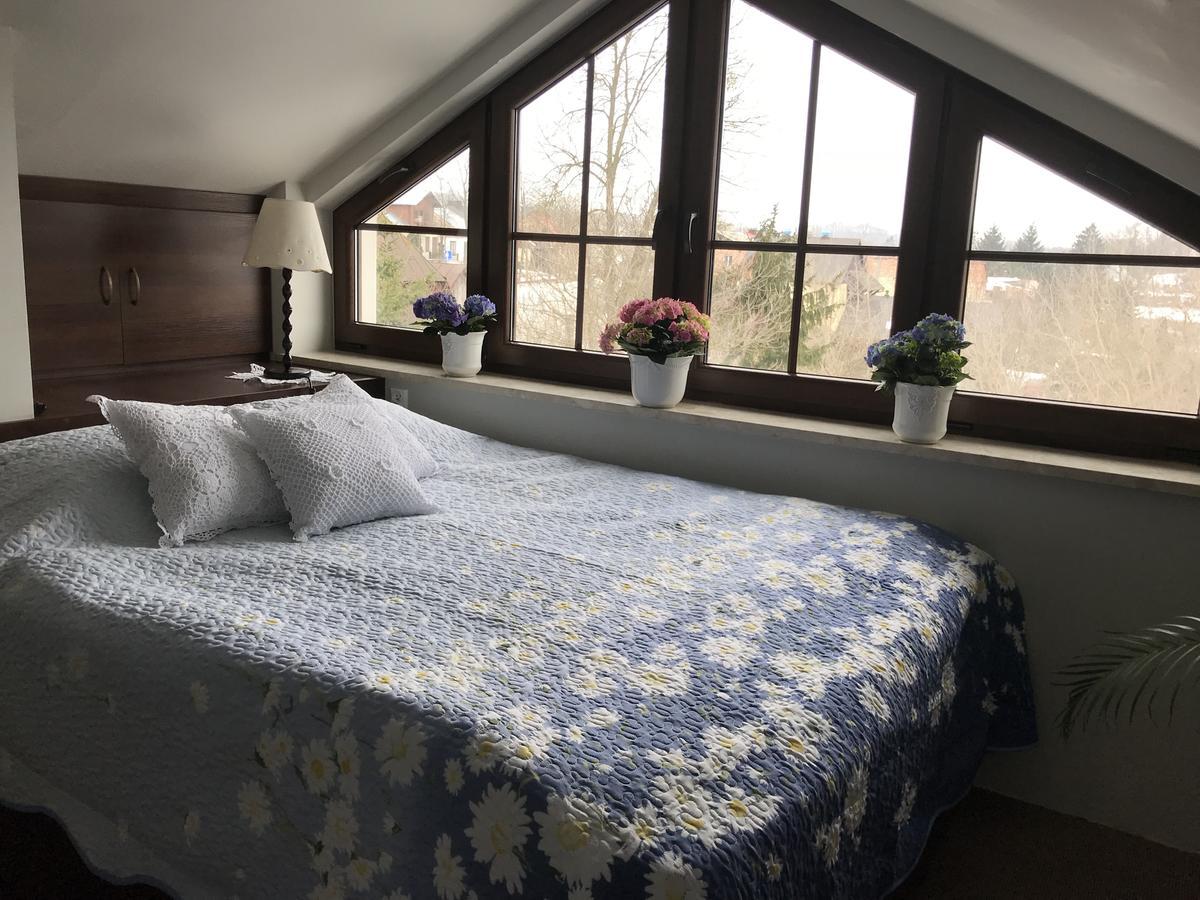 Pensjonat Rozanna Wawolnica Bagian luar foto